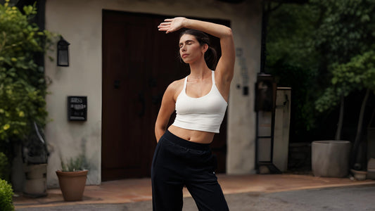 Spring Forward in Comfort: Sustainable Women’s Activewear for March
